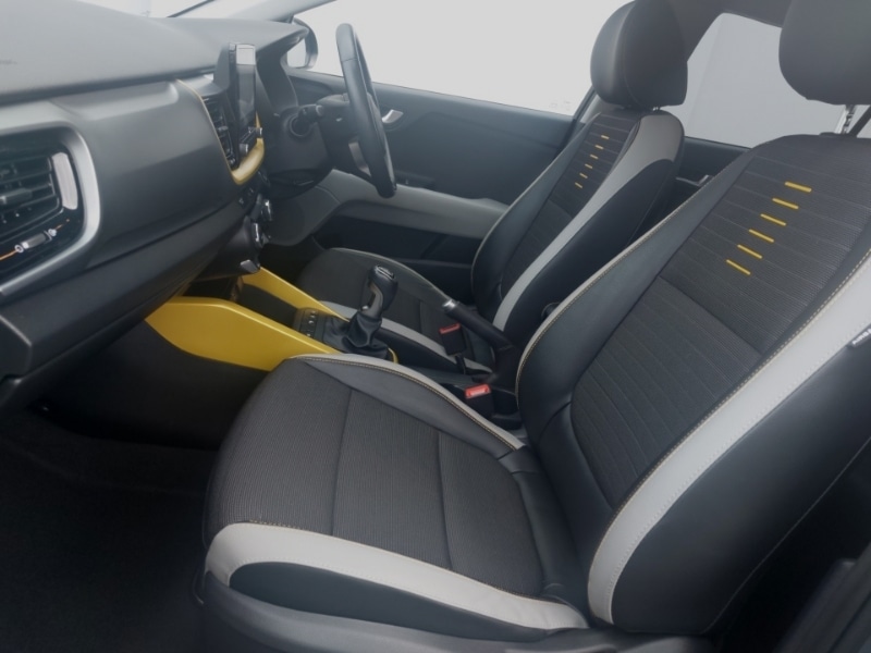 Used Kia Stonic 2023 for sale - 78147212: Photo 5