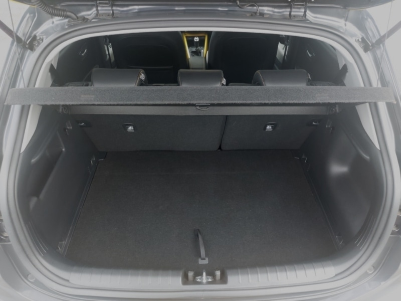 Used Kia Stonic 2023 for sale - 78147212: Photo 8