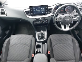 Used Kia Ceed 2019 for sale - 78868858: Photo