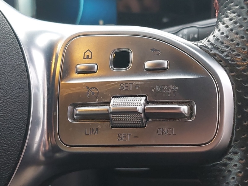 Used Mercedes-Benz B Class 2019 for sale - 77637200: Photo 16