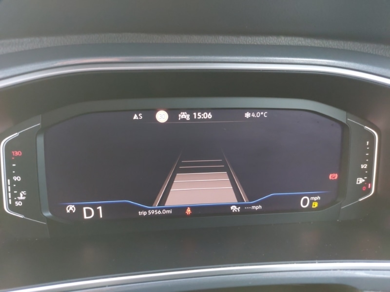 Used Volkswagen T-Roc 2022 for sale - 76643891: Photo 16