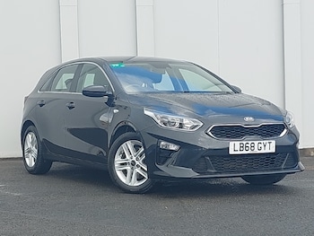 Used Kia Ceed 2019 for sale - 78567891: Photo
