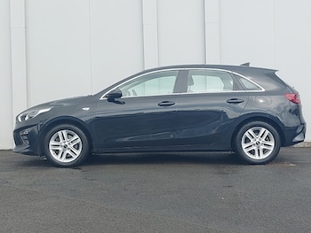 Used Kia Ceed 2019 for sale - 78567891: Photo
