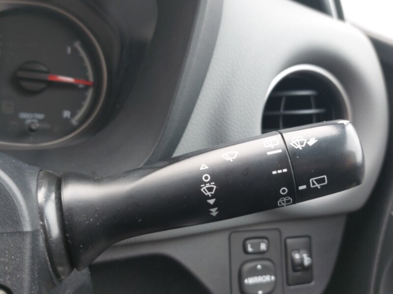 Used Toyota Yaris 2014 for sale - 77933522: Photo 19