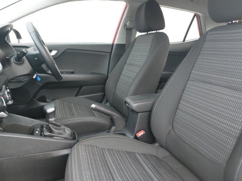 Used Kia Stonic 2023 for sale - 77682431: Photo 5