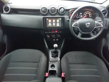 Used Dacia Duster 2022 for sale - 76970318: Photo