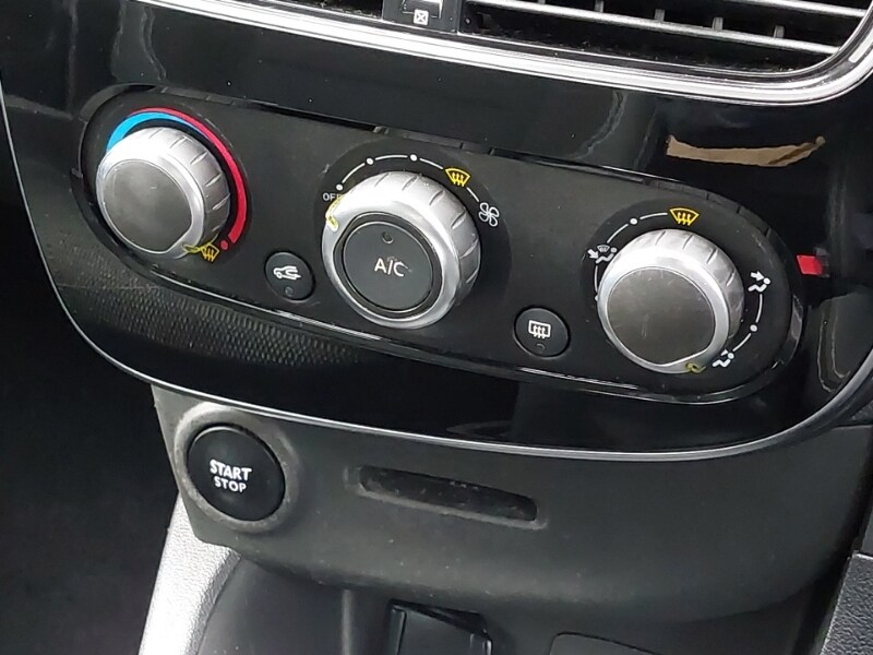 Used Renault Clio 2018 for sale - 77265587: Photo 12