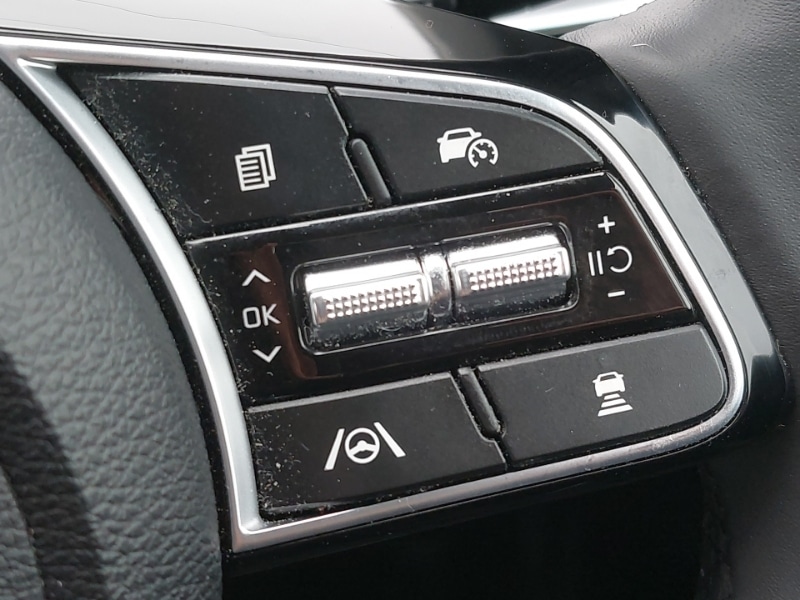 Used Kia XCeed 2023 for sale - 76365492: Photo 19