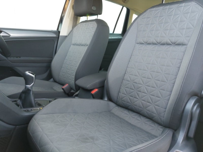 Used Volkswagen Tiguan 2022 for sale - 77012529: Photo 5