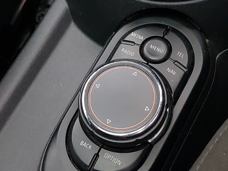 Used MINI Hatch 2018 for sale - 76427378: Photo 15