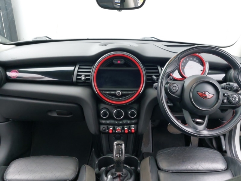 Used MINI Hatch 2018 for sale - 76427378: Photo 2