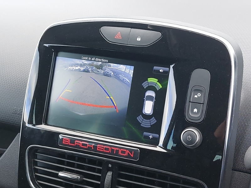 Used Renault Clio 2018 for sale - 76624349: Photo 11