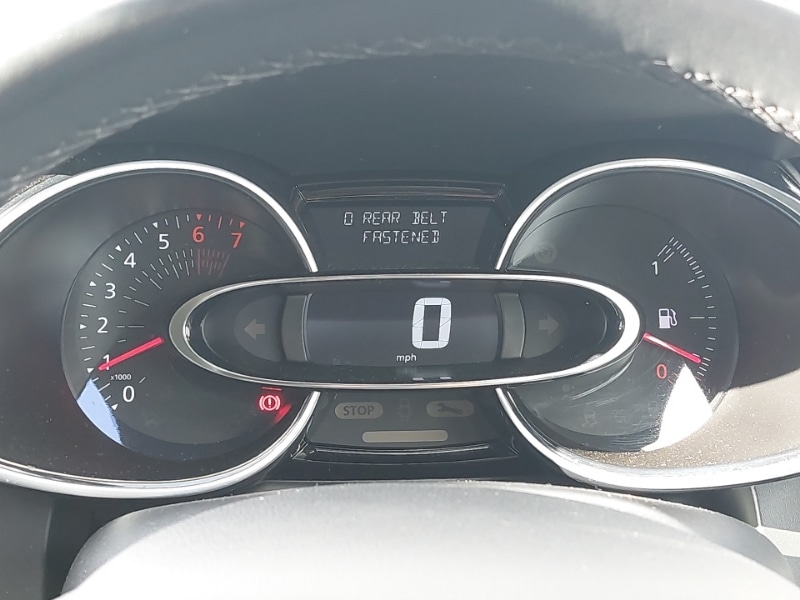 Used Renault Clio 2018 for sale - 76624349: Photo 15