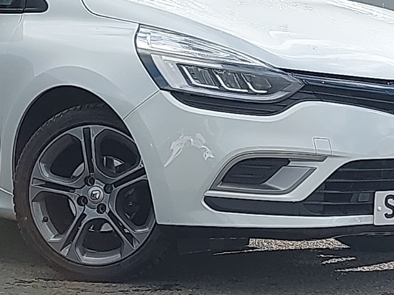 Used Renault Clio 2018 for sale - 76624349: Photo 9