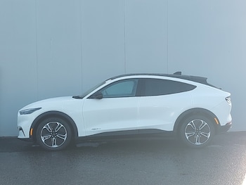 Used Ford Mustang Mach-E 2024 for sale - 76518781: Photo