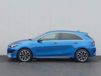Used Kia Ceed 2023 for sale - 76150737: Photo
