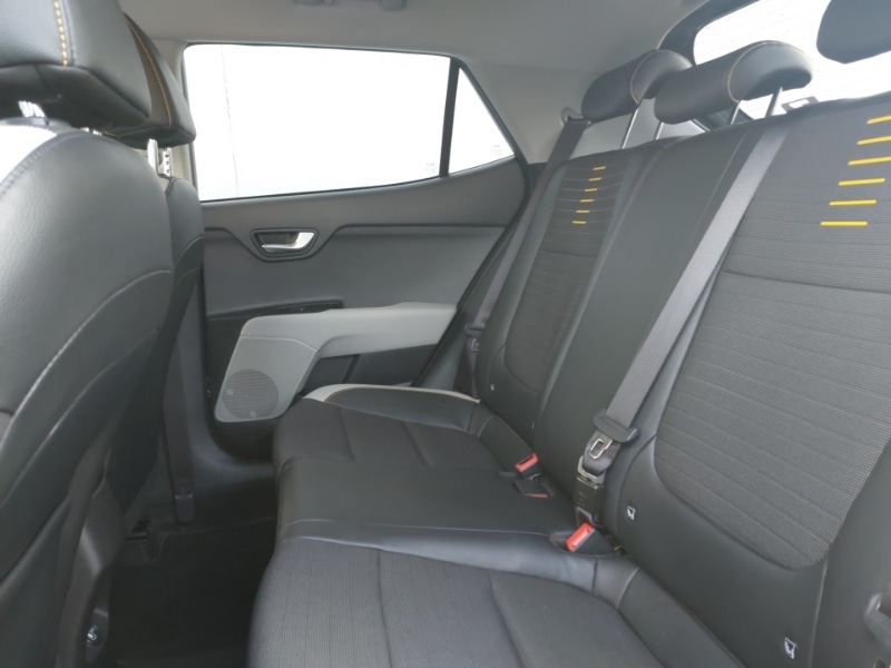 Used Kia Stonic 2023 for sale - 76795151: Photo 6