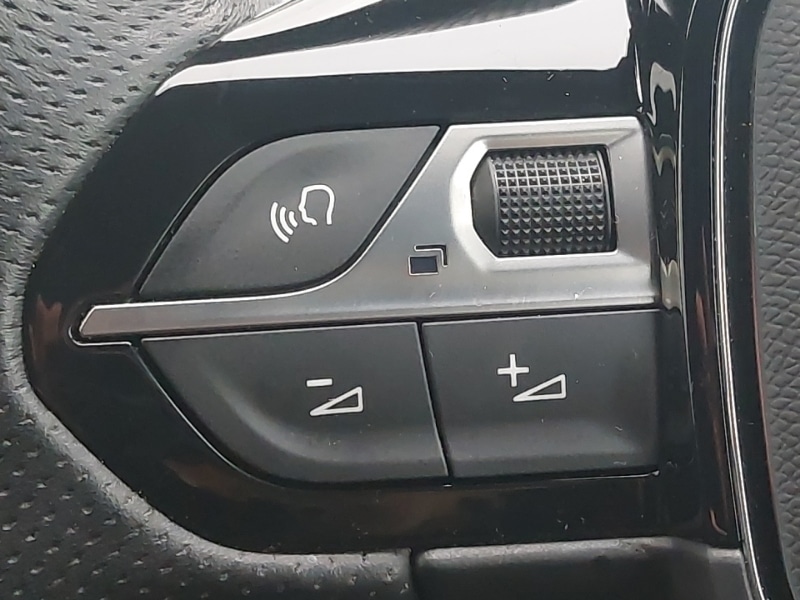 Used Peugeot 5008 2023 for sale - 76834566: Photo 12