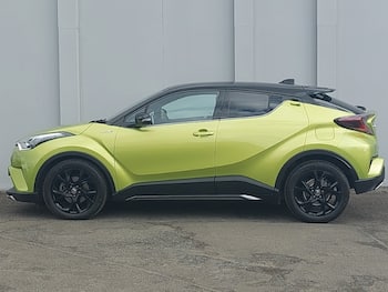 Used Toyota C-HR 2019 for sale - 79853052: Photo