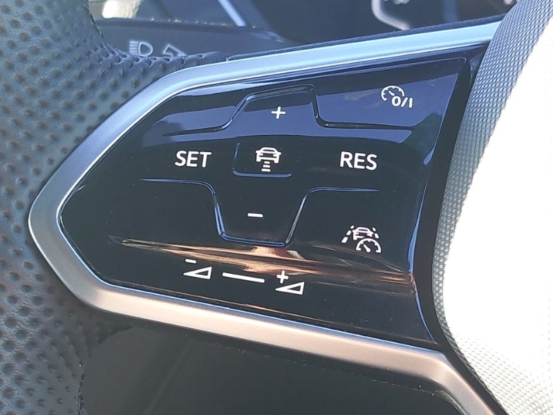 Used Volkswagen Tiguan 2023 for sale - 76708101: Photo 13