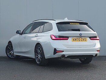 Used BMW 3 Series 2021 for sale - 76983099: Photo