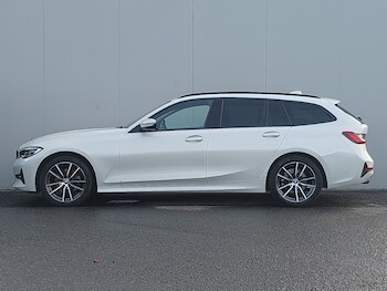 Used BMW 3 Series 2021 for sale - 76983099: Photo