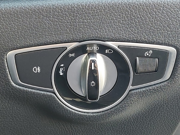 Used Mercedes-Benz E Class 2020 for sale - 76318908: Photo 19