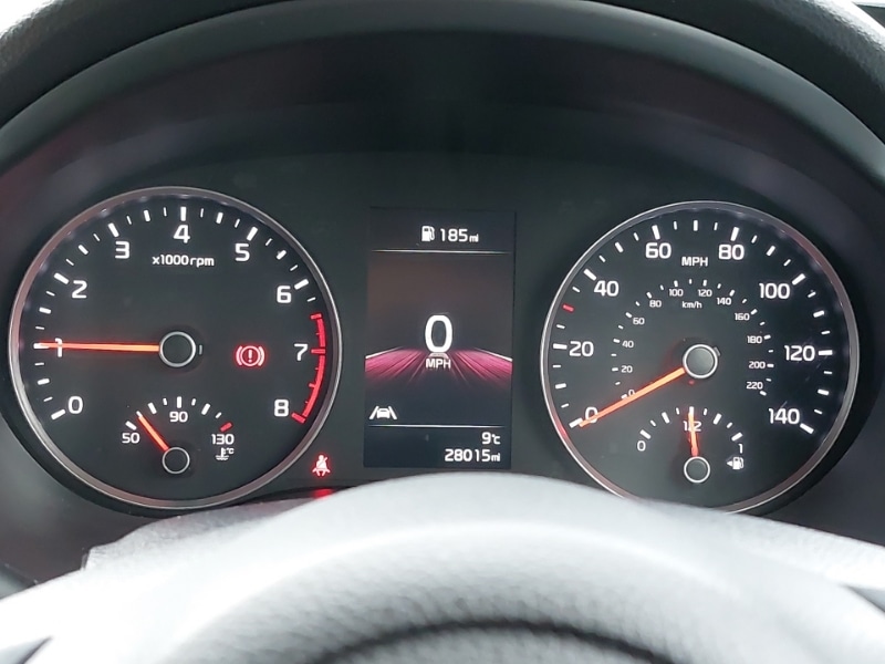 Used Kia Stonic 2023 for sale - 76195775: Photo 14