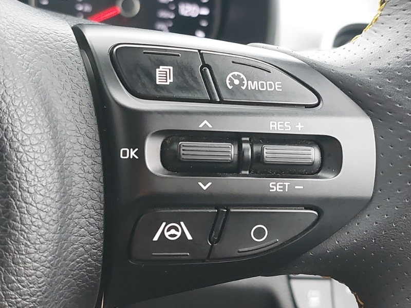 Used Kia Stonic 2023 for sale - 76195775: Photo 16