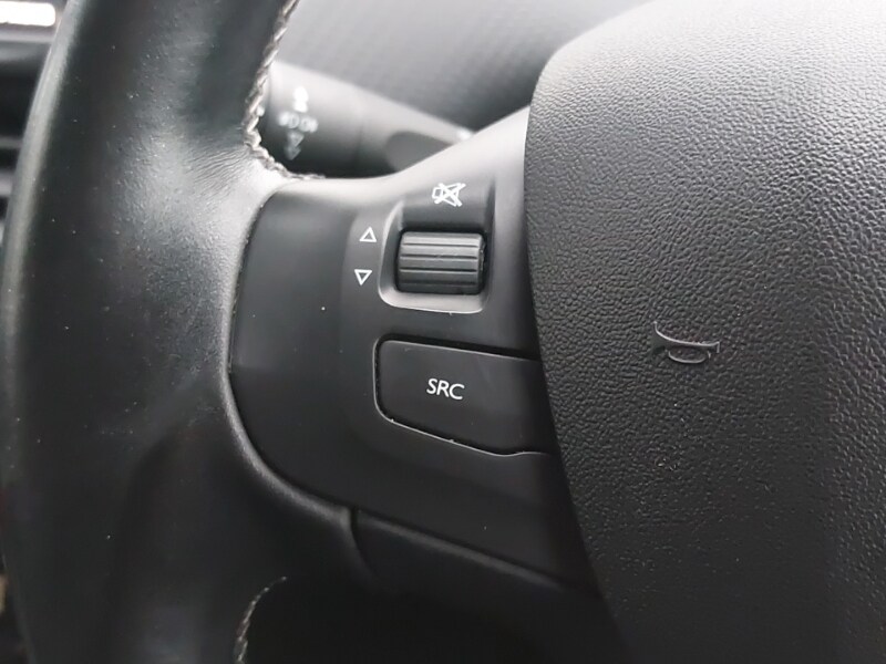 Used Peugeot 2008 2019 for sale - 76543617: Photo 13