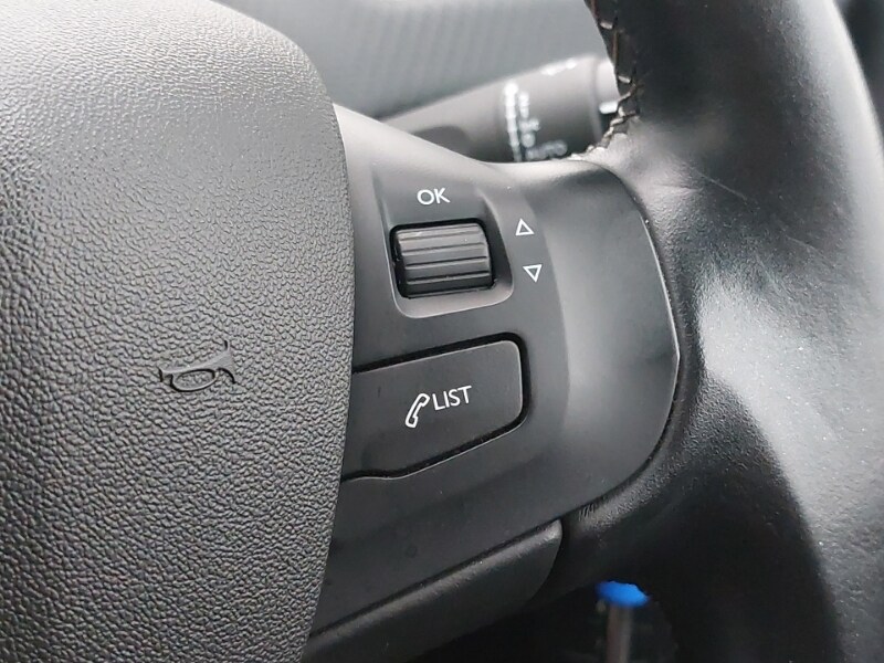 Used Peugeot 2008 2019 for sale - 76543617: Photo 14