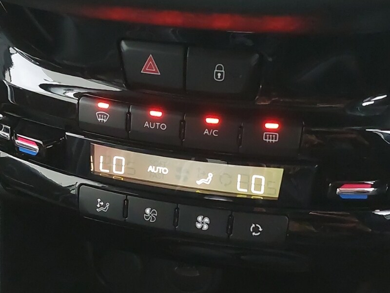 Used Peugeot 2008 2019 for sale - 76543617: Photo 18