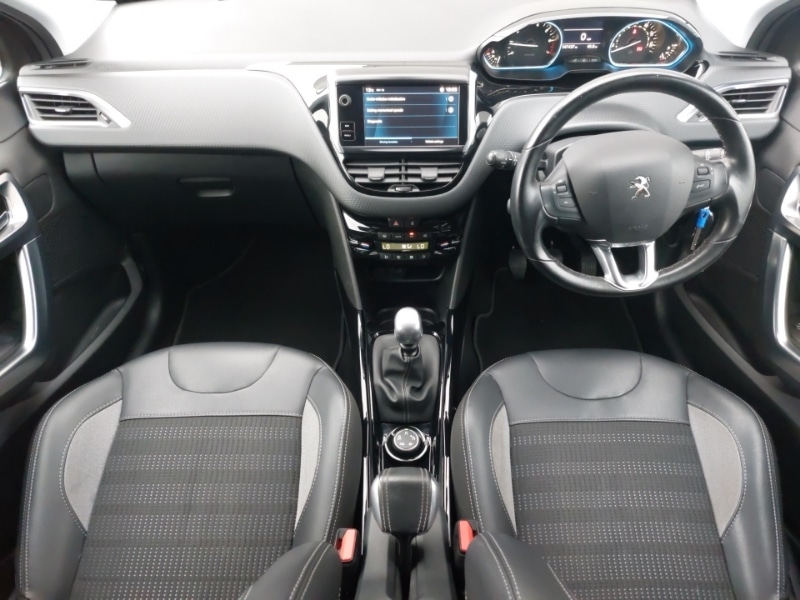 Used Peugeot 2008 2019 for sale - 76543617: Photo 2