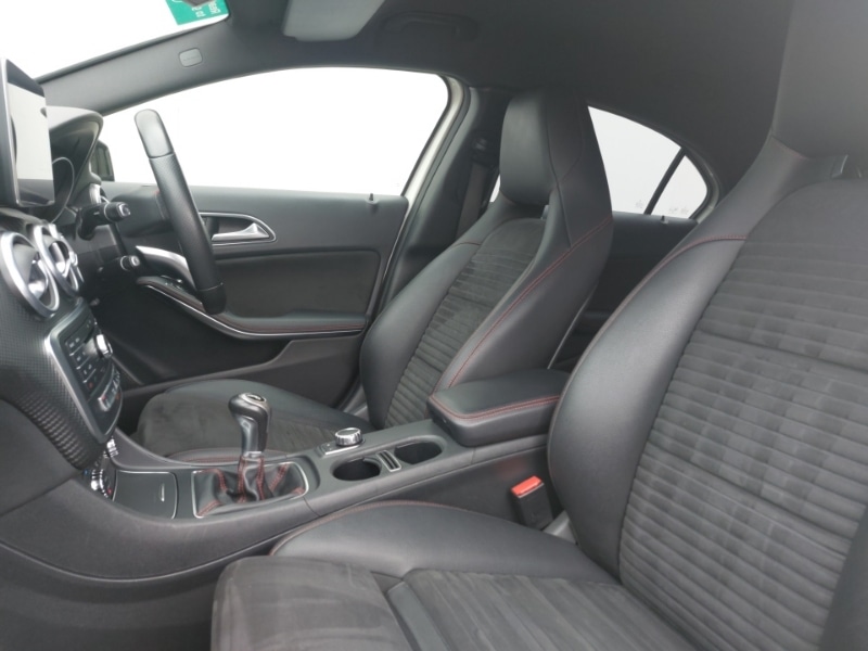 Used Mercedes-Benz A-Class 2017 for sale - 77761360: Photo 5