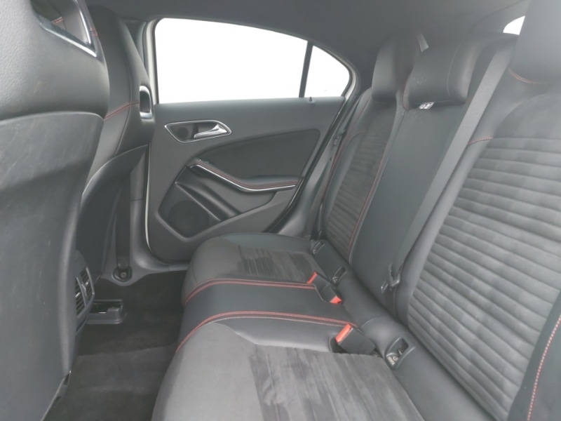 Used Mercedes-Benz A-Class 2017 for sale - 77761360: Photo 6