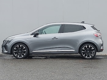 Used Renault Clio 2024 for sale - 76566774: Photo