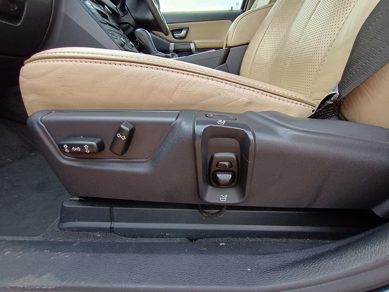 Used Volvo XC90 2011 for sale - 76963027: Photo 33