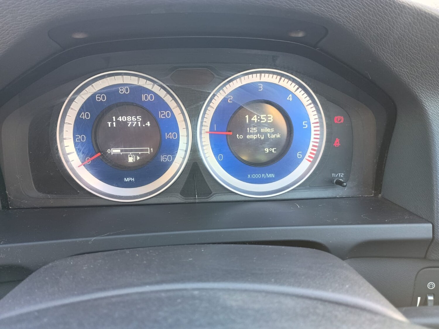 Used Volvo V60 2012 for sale - 77516291: Photo 14