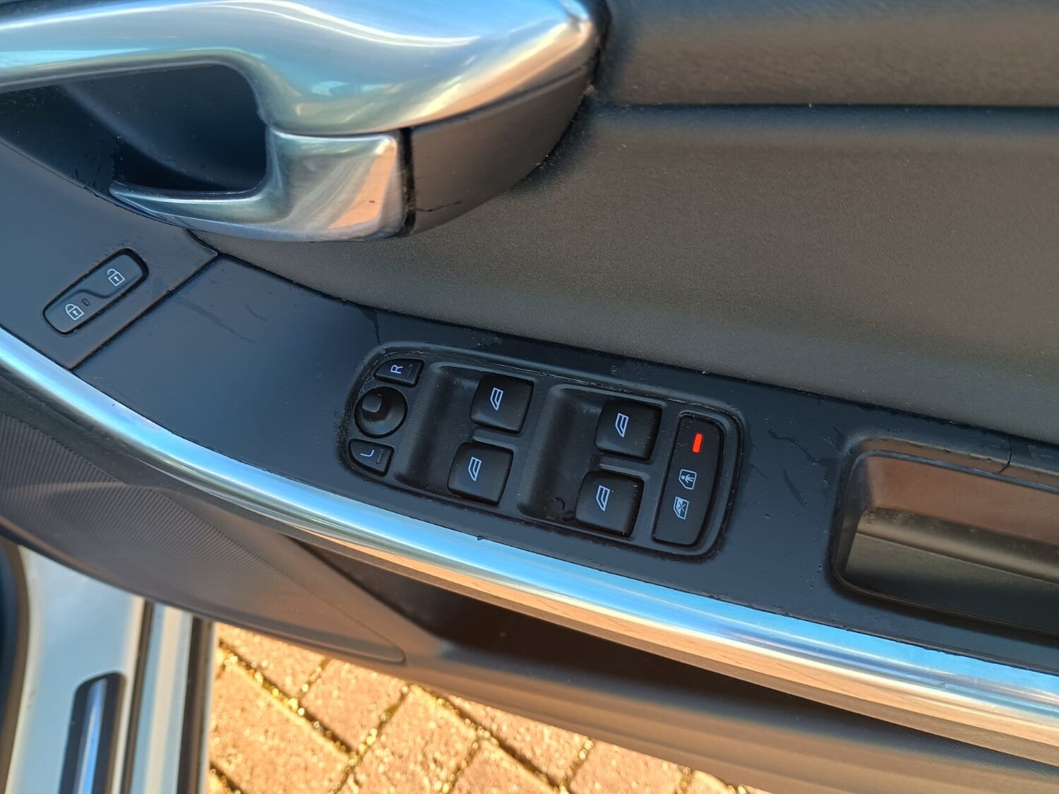 Used Volvo V60 2012 for sale - 77516291: Photo 15