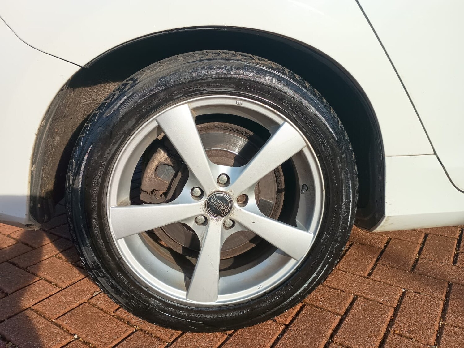 Used Volvo V60 2012 for sale - 77516291: Photo 31