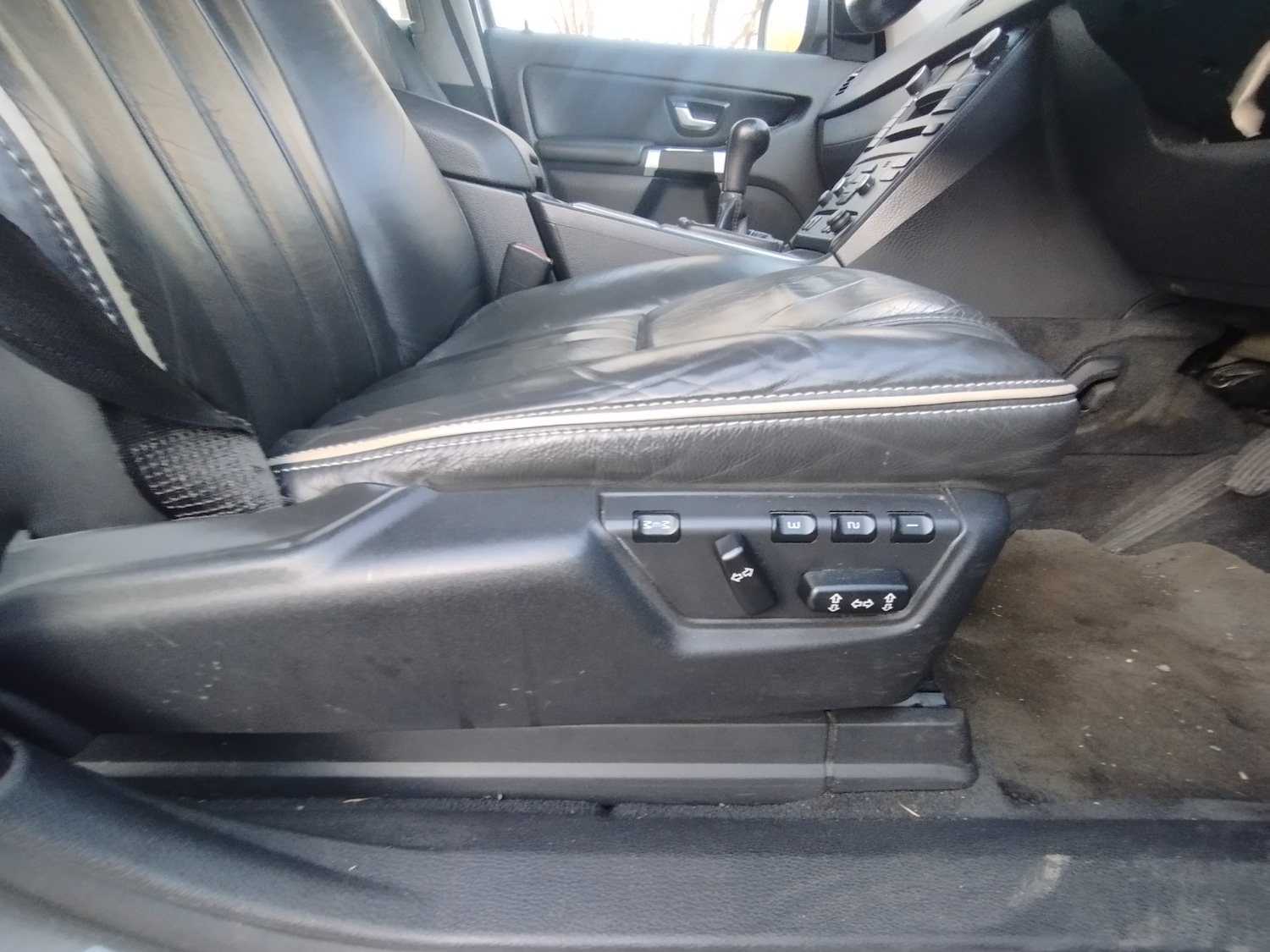 Used Volvo XC90 2010 for sale - 76974773: Photo 33