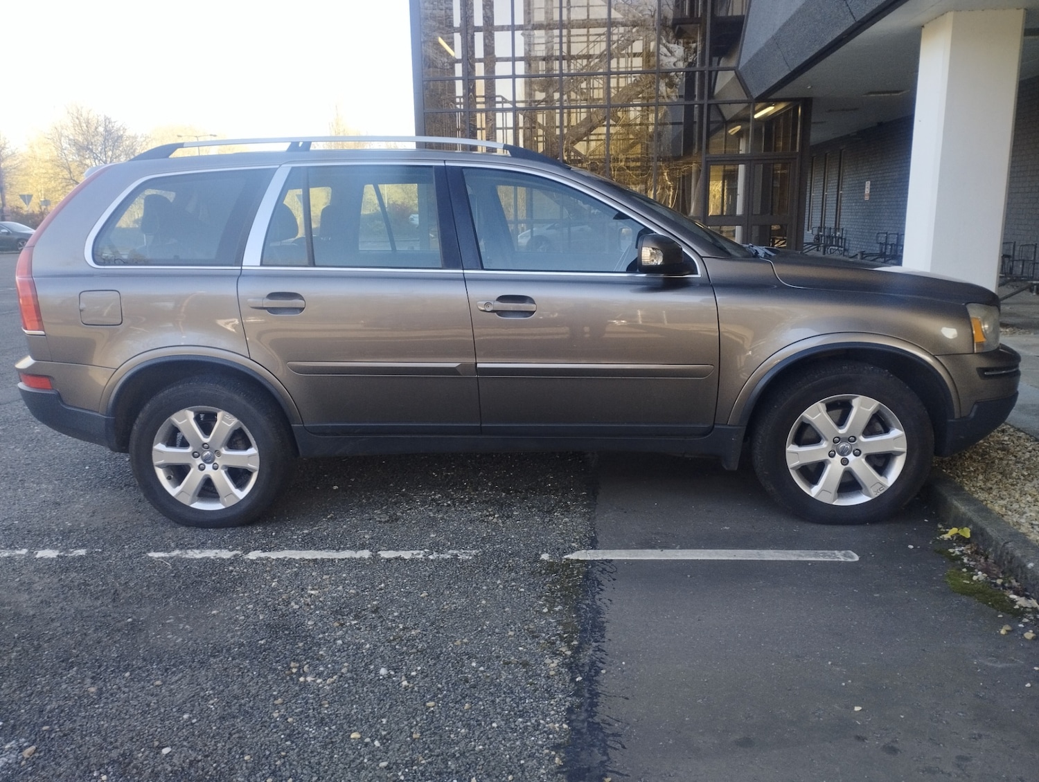 Used Volvo XC90 2010 for sale - 76974773: Photo 4