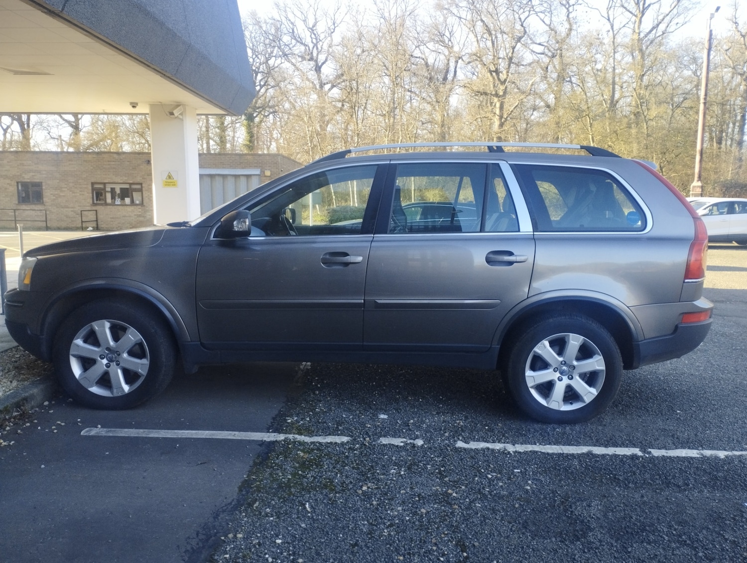 Used Volvo XC90 2010 for sale - 76974773: Photo 8