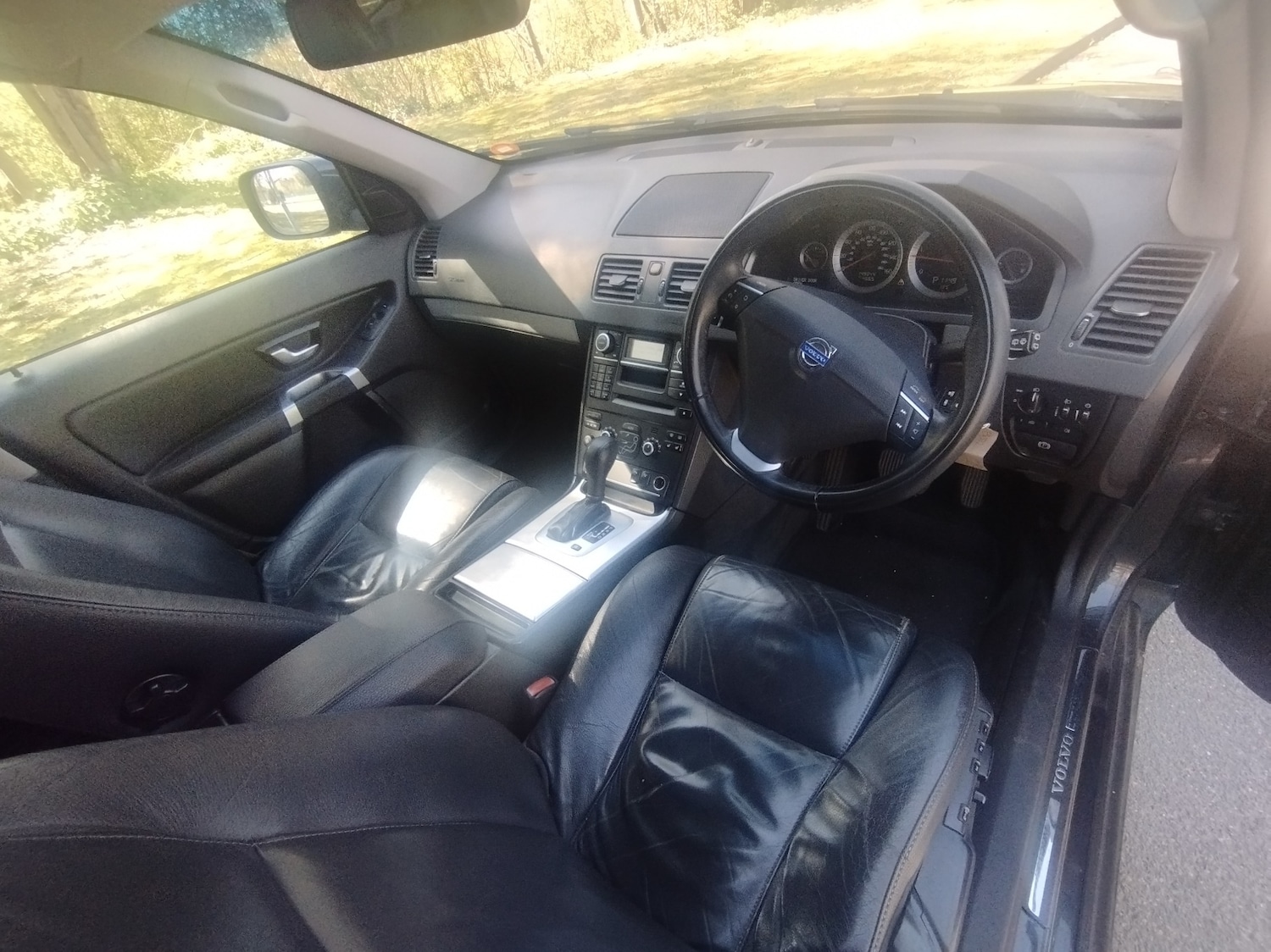 Used Volvo XC90 2012 for sale - 78057253: Photo 11