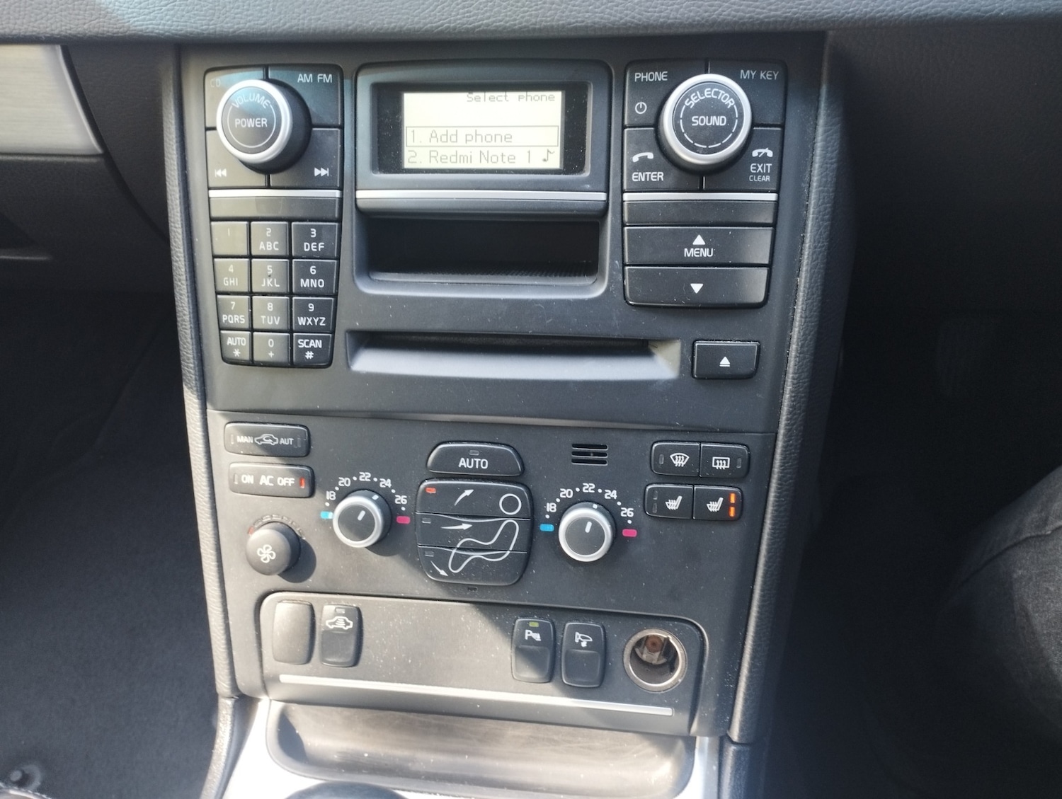 Used Volvo XC90 2012 for sale - 78057253: Photo 18