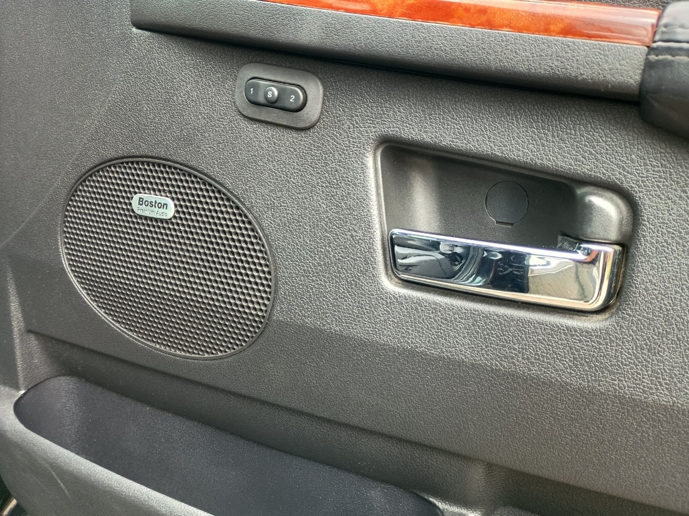 Used Jeep Grand Cherokee 2010 for sale - 77813347: Photo 15