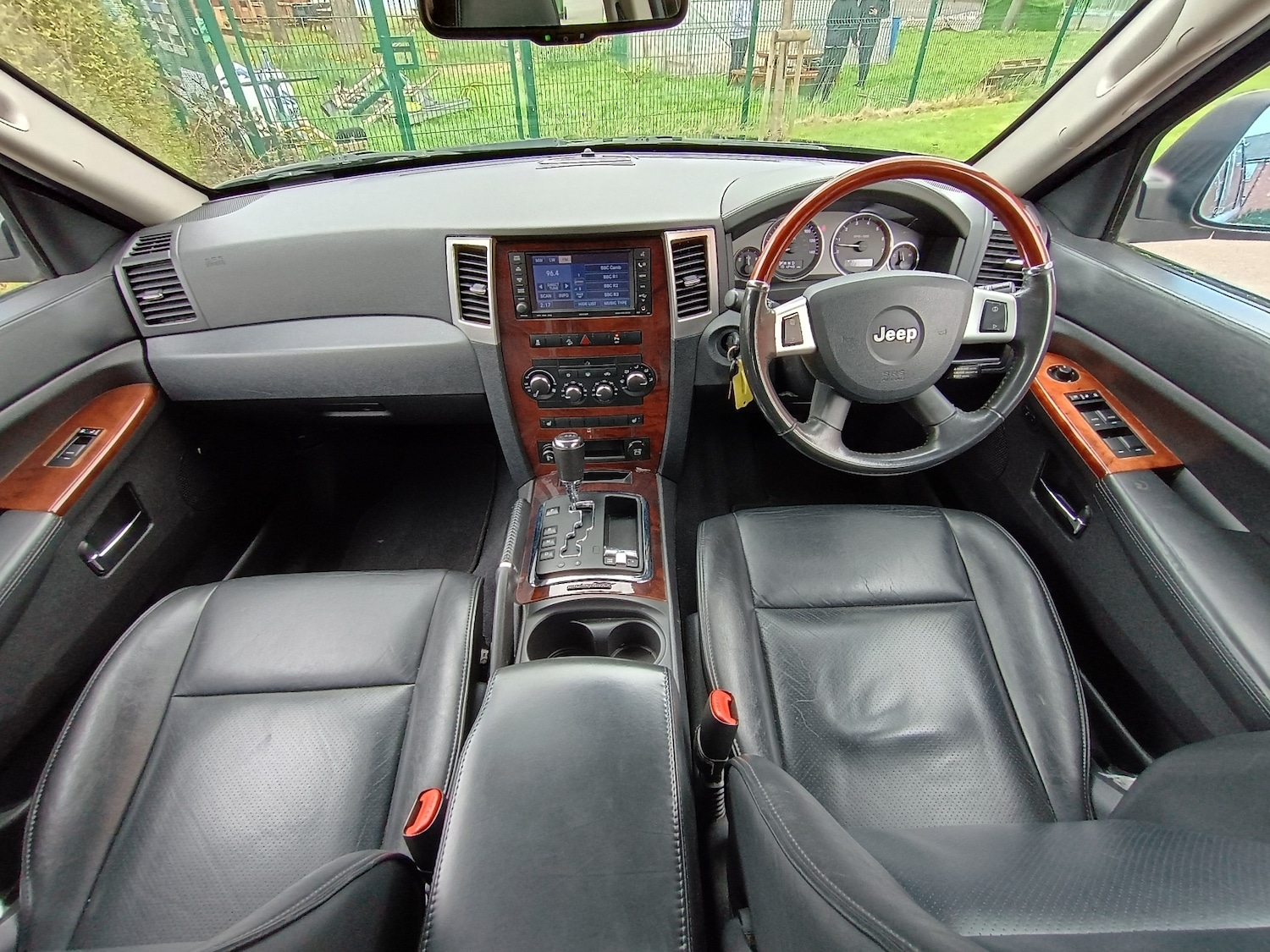 Used Jeep Grand Cherokee 2010 for sale - 77813347: Photo 25