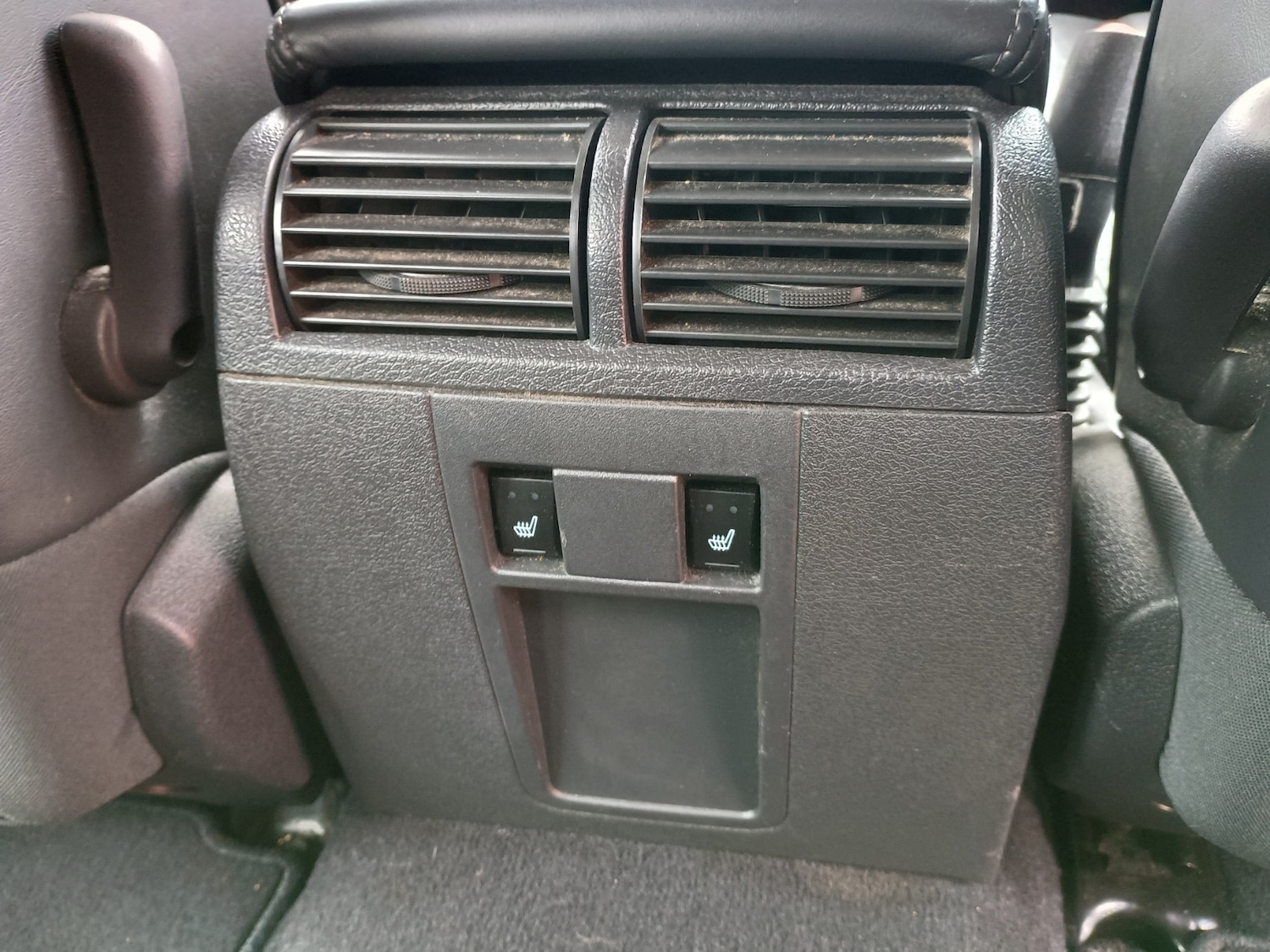 Used Jeep Grand Cherokee 2010 for sale - 77813347: Photo 28