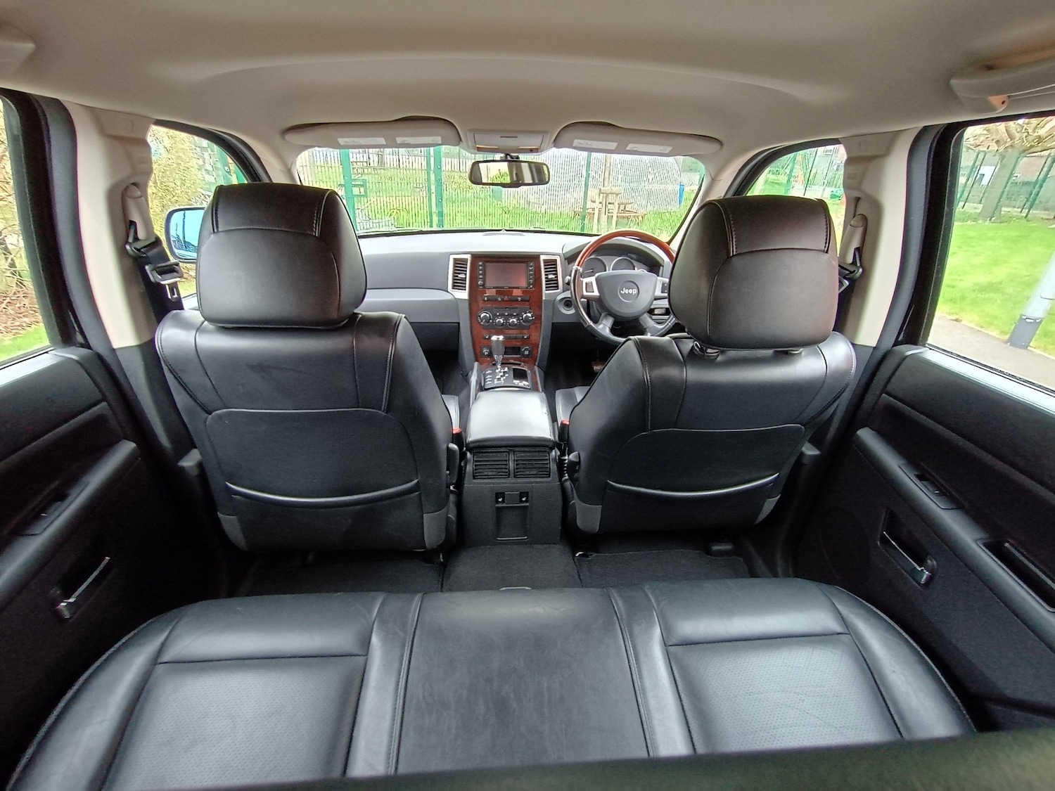 Used Jeep Grand Cherokee 2010 for sale - 77813347: Photo 33