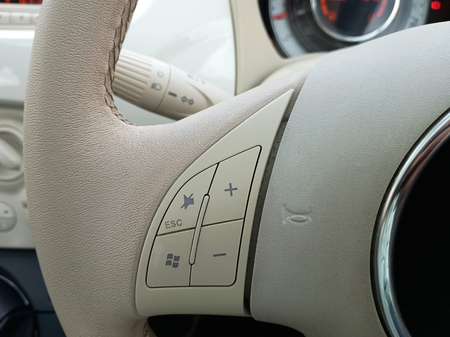 Used Fiat 500 2011 for sale - 77492558: Photo 17